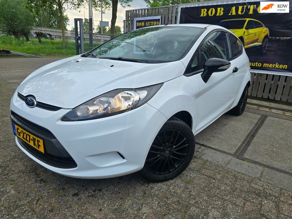 Ford Fiesta 1.25 Limited/apk/centrale deuren/mooie velgen /r, Voorwielaandrijving, Euro 5, 4 cilinders, 60 pk