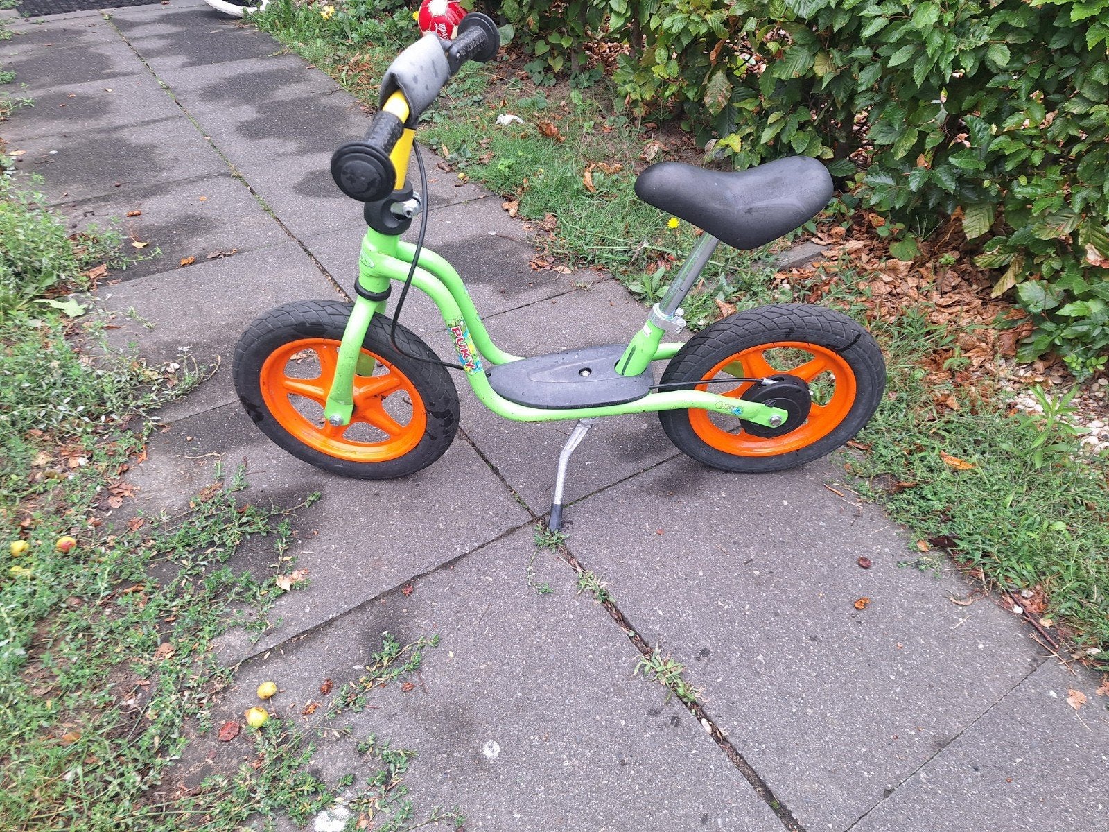Puky loopfiets groen/oranje - perfect voor de kleintjes!, Ophalen of Verzenden, Gebruikt, Loopfiets