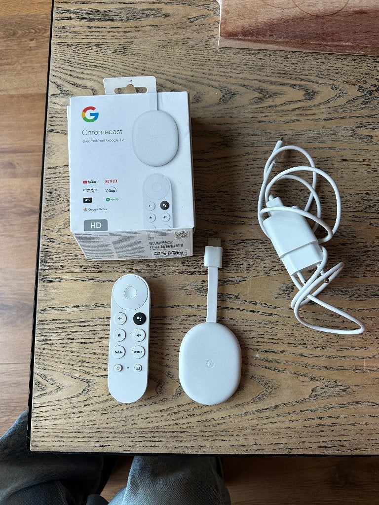 Google Chromecast met Google TV - 4K HDR - Wit, Ophalen, Zo goed als nieuw, HDMI