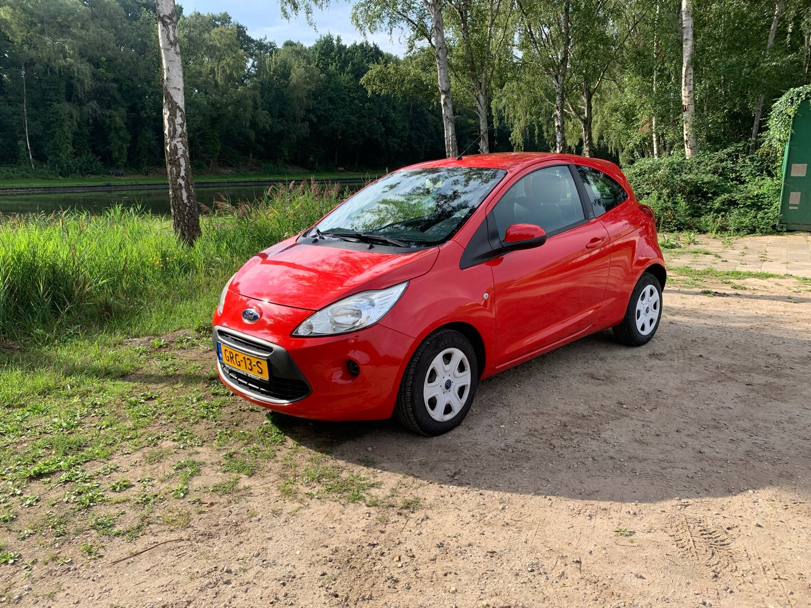 Ford Ka 1.2 69pk 2012 Rood, Voorwielaandrijving, 1242 cc, 4 cilinders, 4 stoelen