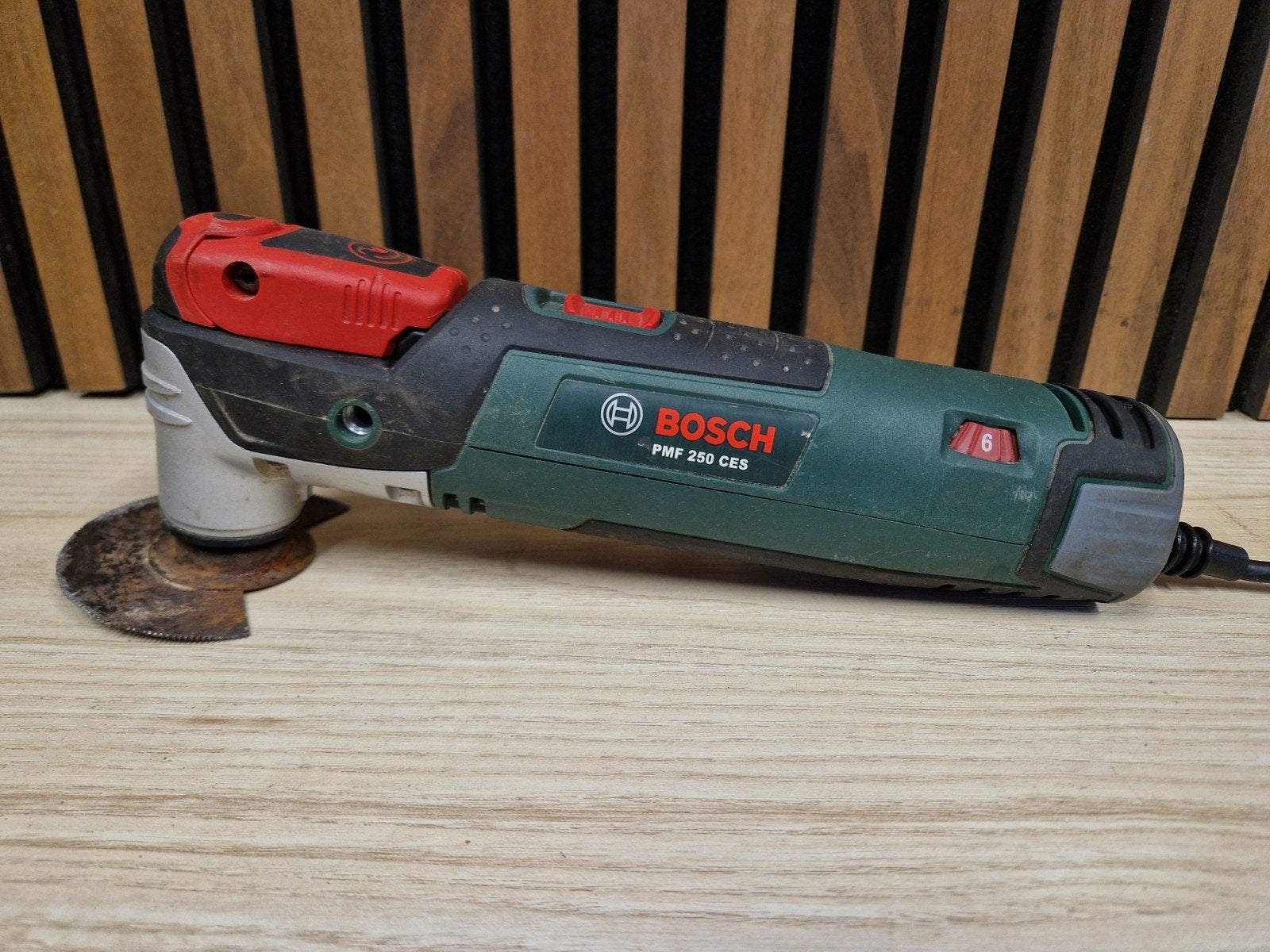 Bosch PMF 250 CES multitool, Doe-het-zelf en Verbouw, Ophalen, Minder dan 30 mm, Gebruikt, Overige typen
