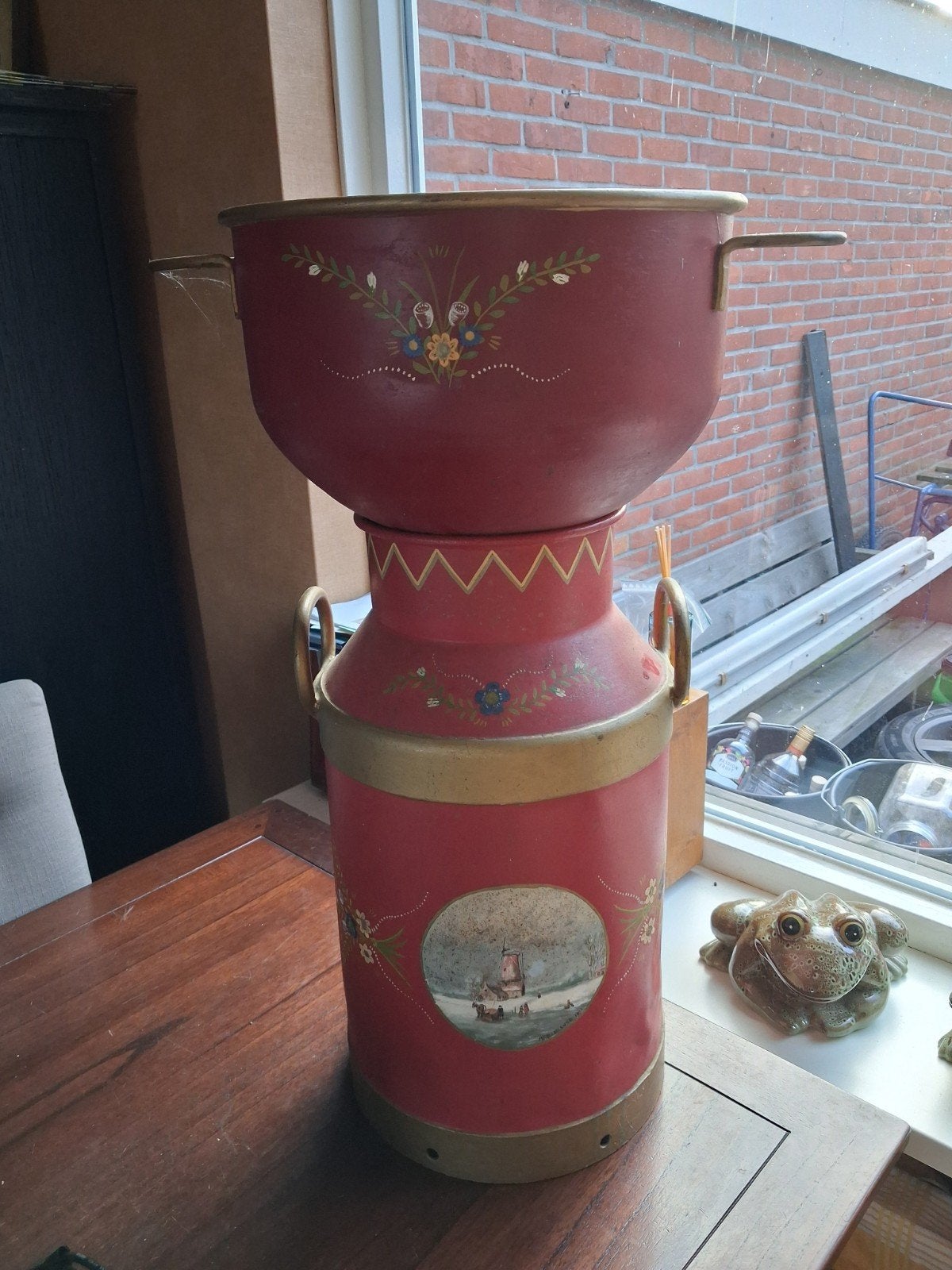 melk bus met theems, Ophalen