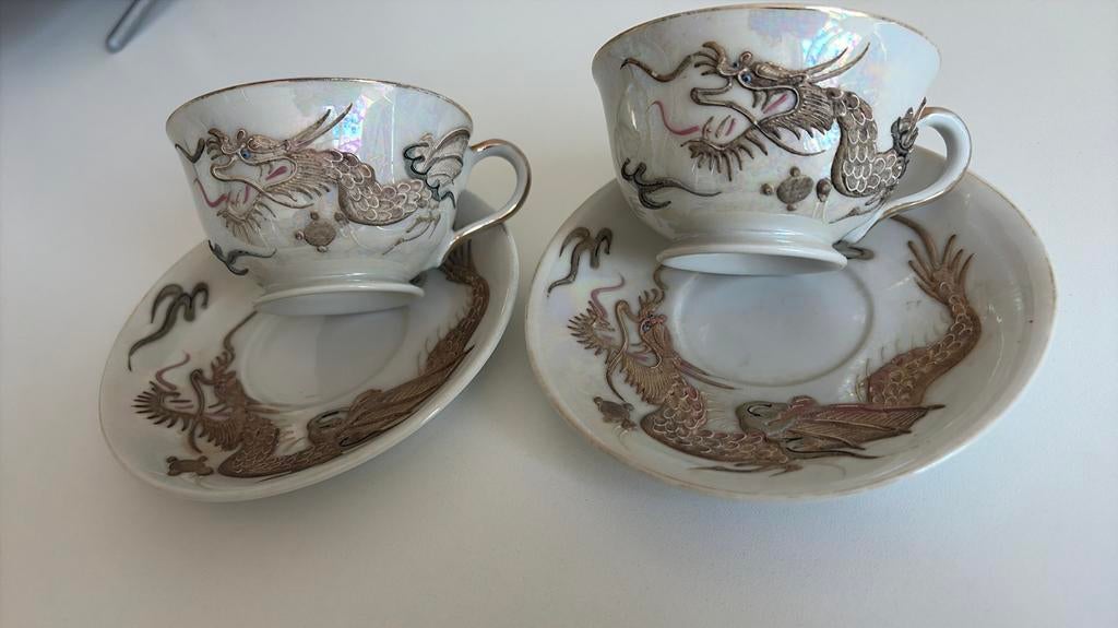 Laatste week Set 2 Japanse theekop/schotels met drakenmotief, Ophalen