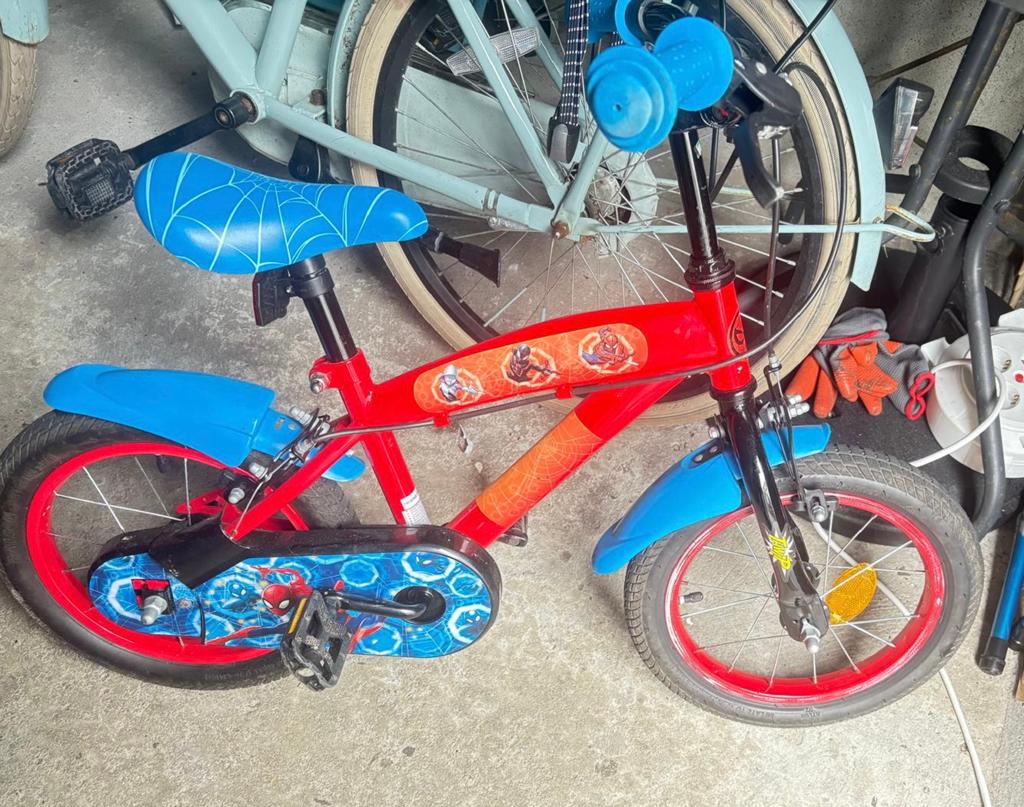 Kinder fiets., Fietsen en Brommers, Ophalen, Zo goed als nieuw, 16 tot 20 inch