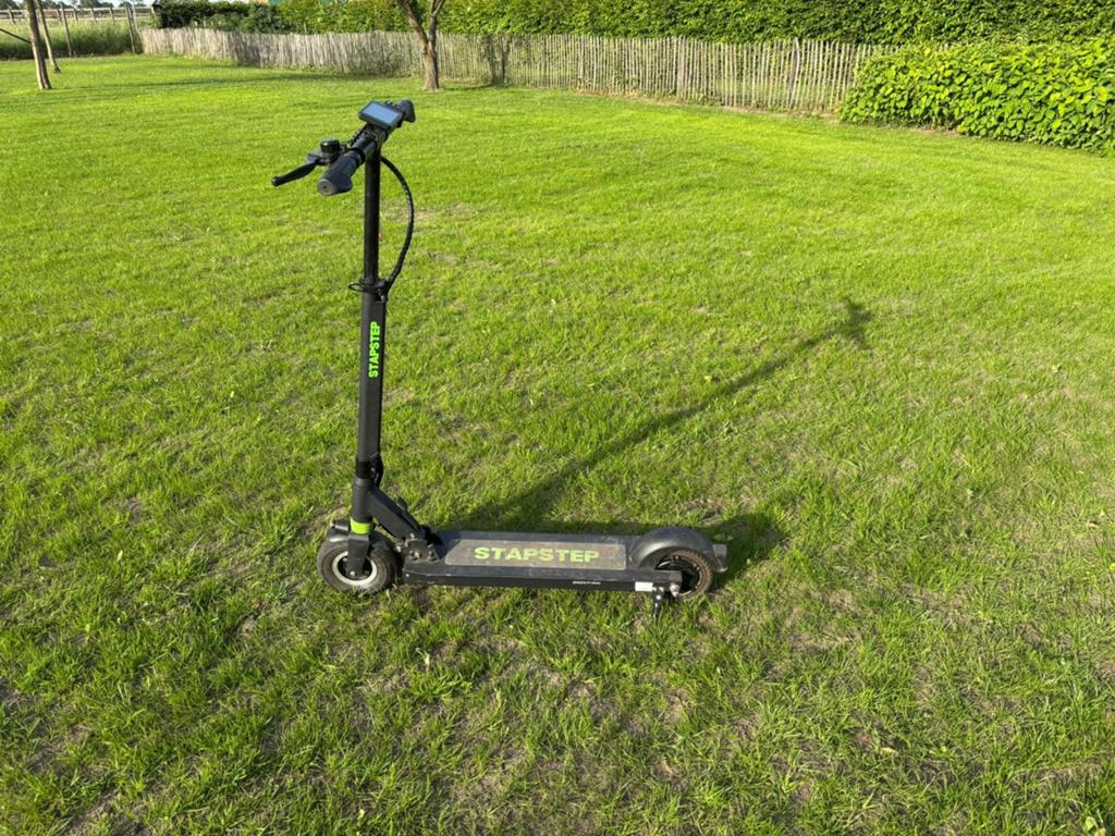 Stapstep pro, Fietsen en Brommers, Steps, Zo goed als nieuw, Elektrische step (E-scooter), Ophalen of Verzenden