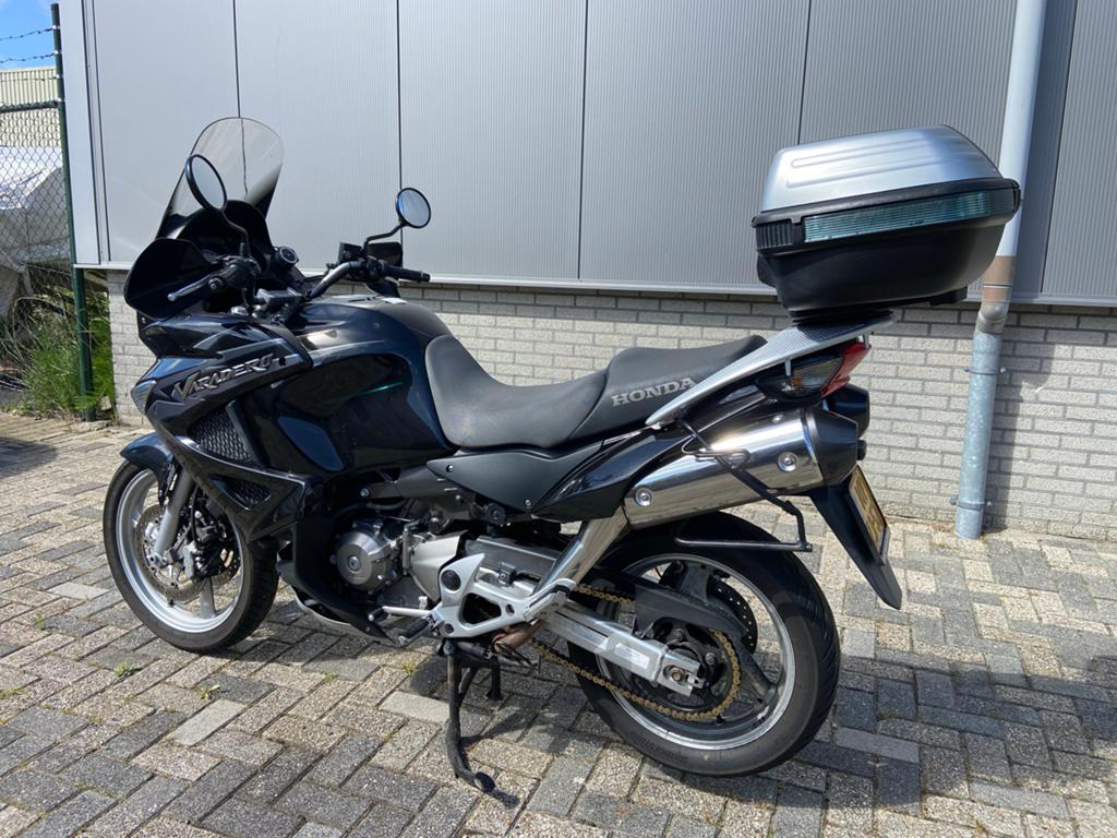 Honda Varadero XL1000V  2009. Comfortabele Toermotor, 2 cilinders, Motorrijbewijs A, Gebruikt, Particulier