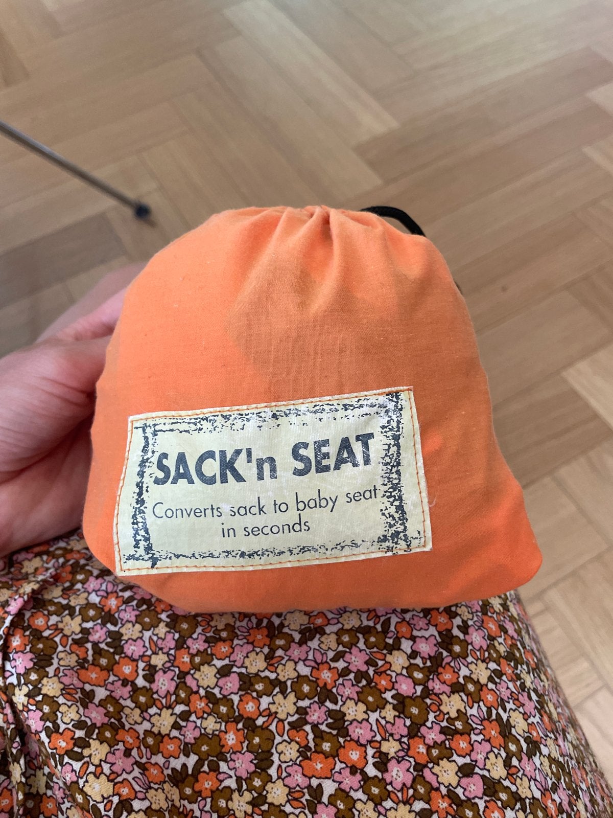 Sack 'n Seat draagbaar kinderzitje - Goede staat, Ophalen of Verzenden, Zo goed als nieuw, Overige typen, Gordel(s)