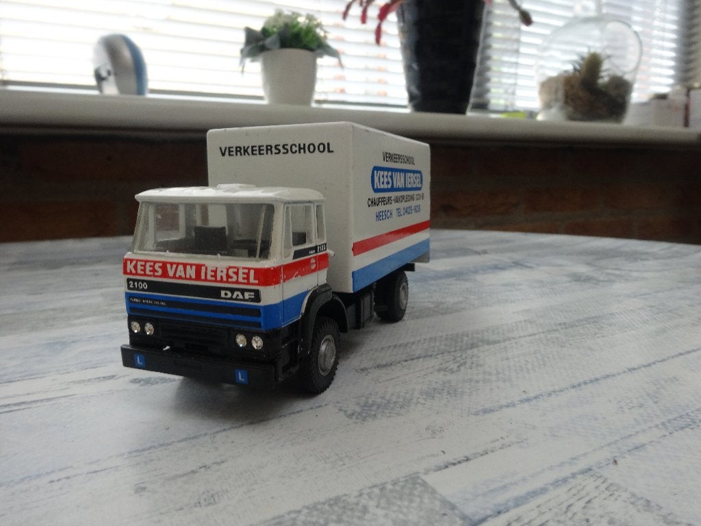 Lion car DAF 2100, Ophalen of Verzenden, Zo goed als nieuw, Bus of Vrachtwagen, Lion Toys