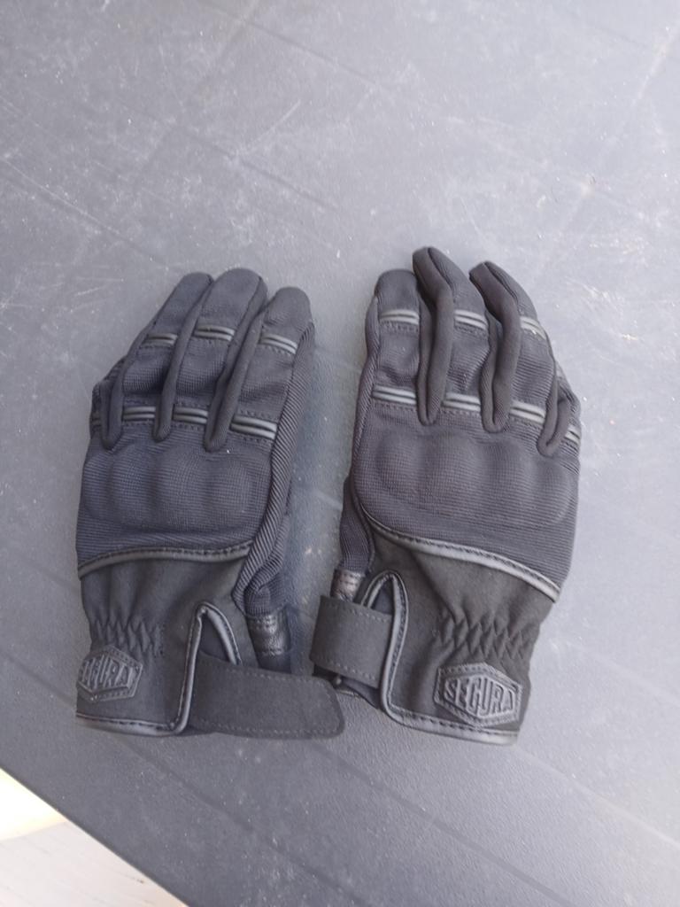 Nieuwe Segura zomer motorhandschoenen dames L (valt kleiner), Motoren, Ophalen of Verzenden, Nieuw zonder kaartje, Segura, Dames