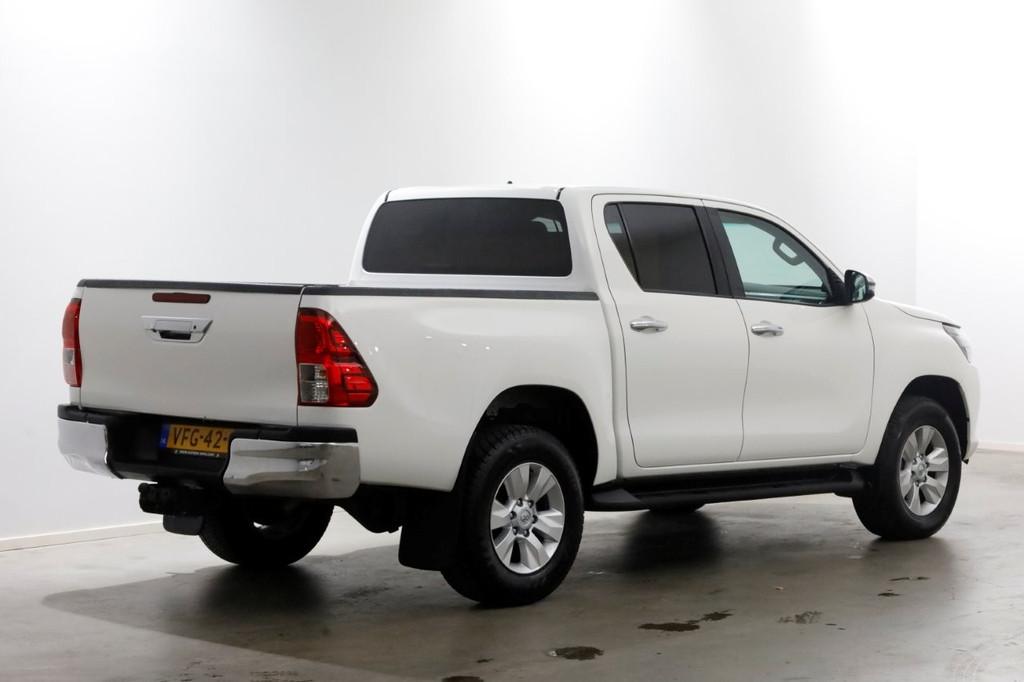Toyota Hilux 2.4 D-4D-F 150pk E6 4WD 4x4 Double Cab Automaat, Auto's, Automaat, Gebruikt, Euro 6, 4 cilinders
