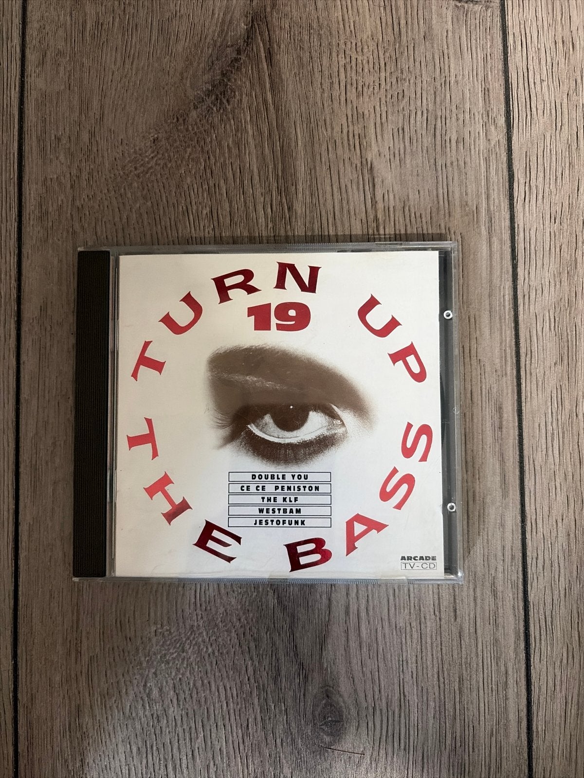 Turn Up The Bass 19 - Diverse Artiesten (Arcade TV-CD), Ophalen of Verzenden, Gebruikt, Verzamelalbum