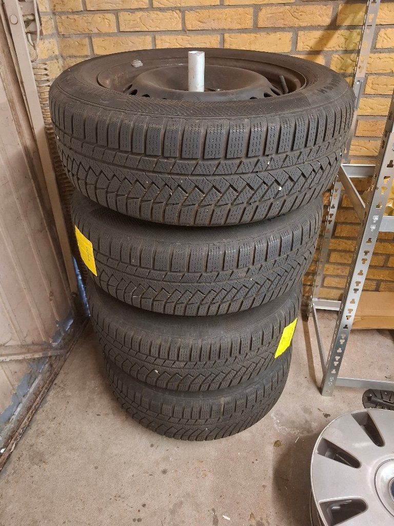 Set winterbanden voor Ford Focus, Auto-onderdelen, Banden en Velgen, Ophalen, Gebruikt, 16 inch, Banden en Velgen