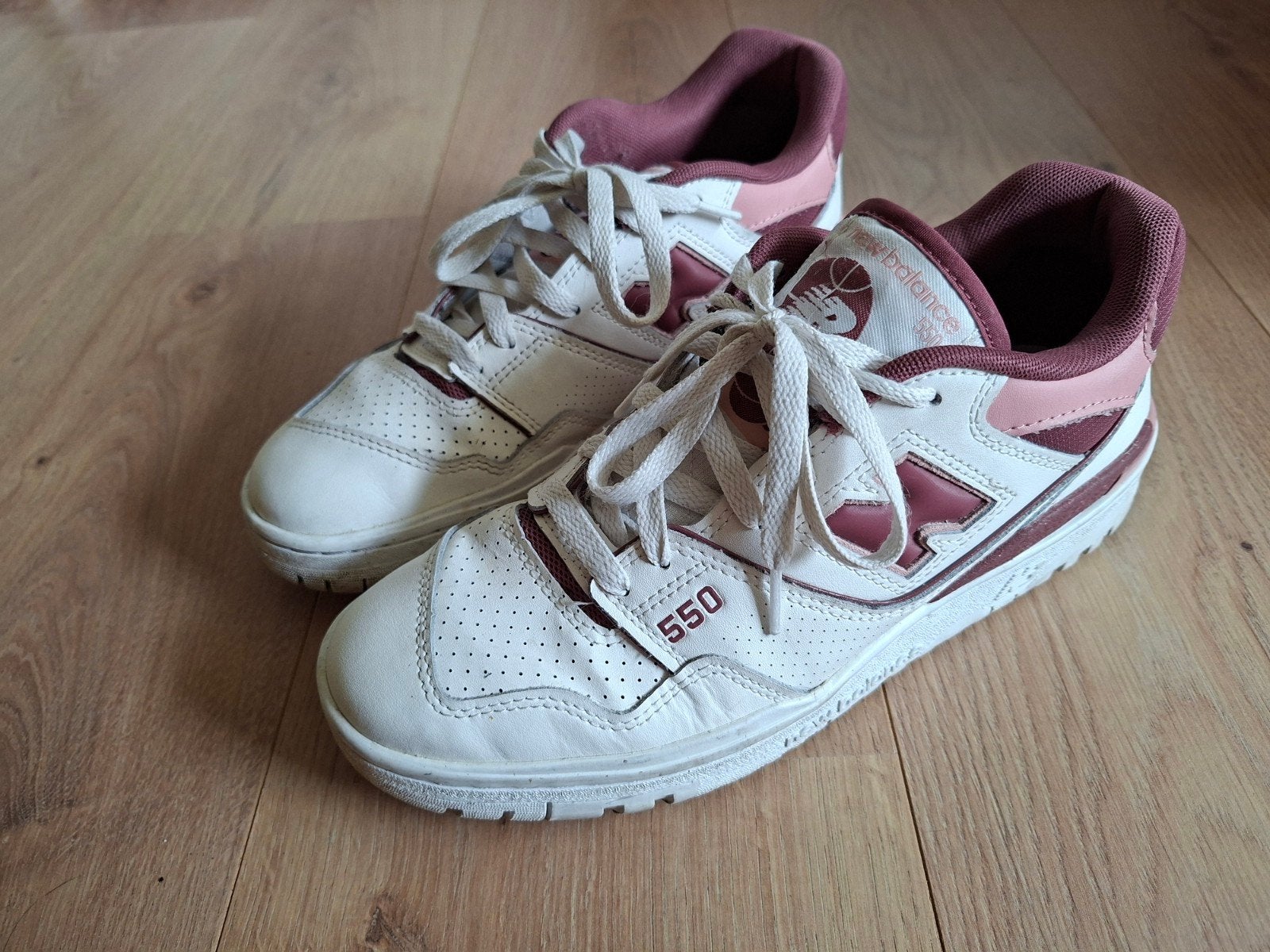 New Balance 550 sneakers - Maat 42.5, Wit, New Balance, Ophalen of Verzenden, Sneakers of Gympen