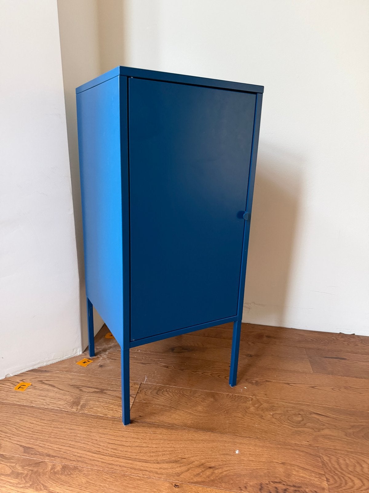 IKEA Lixhult kastje blauw met pootjes, Ophalen of Verzenden, Zo goed als nieuw