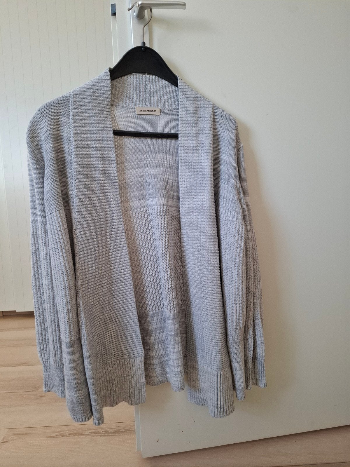 REPEAT lichtgrijs vest maat 40, Maat 38/40 (M), Ophalen of Verzenden, Zo goed als nieuw, REPEAT