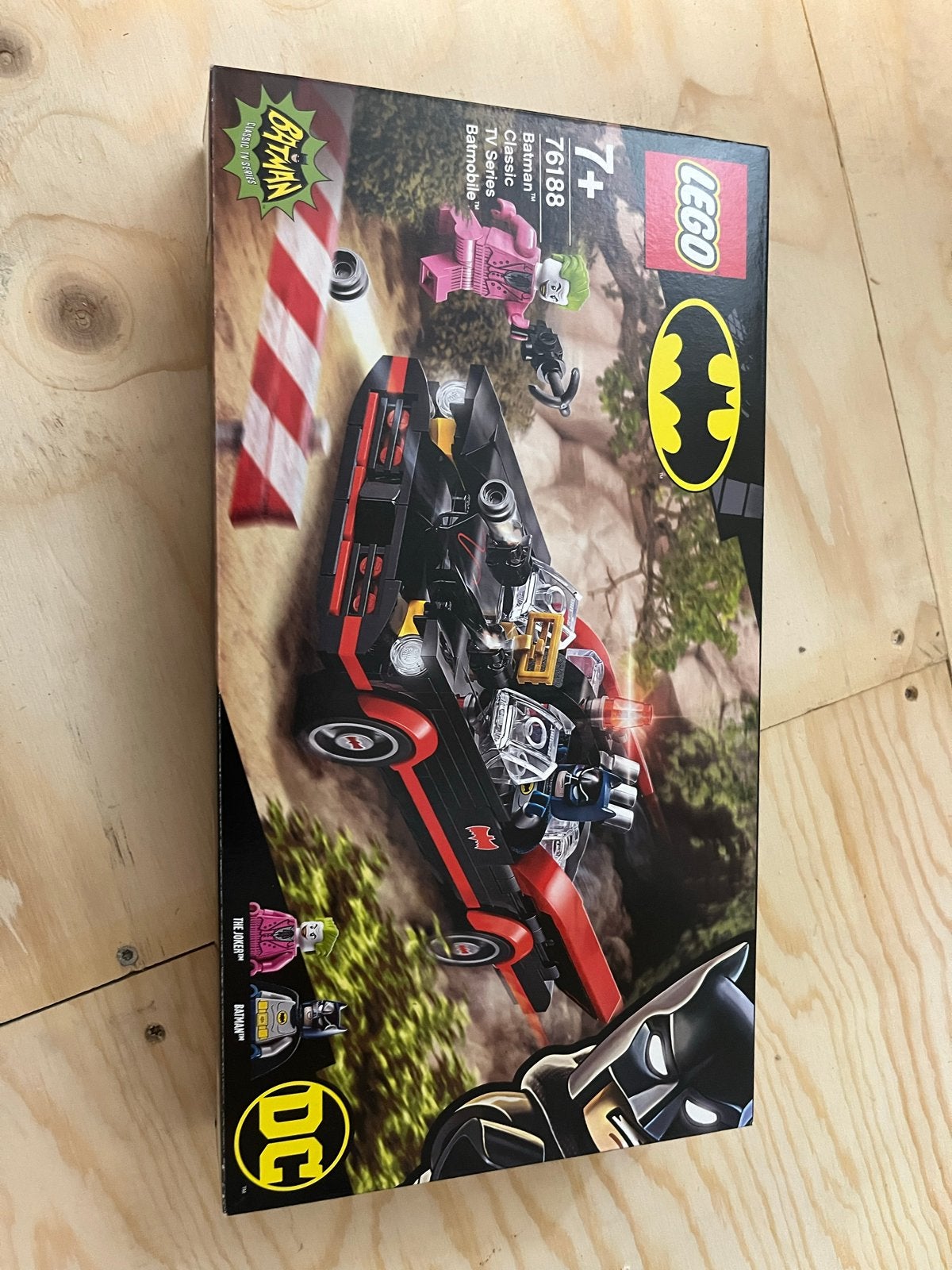 LEGO Batman Classic TV Series Batmobile 76188 Nieuw, Overige thema's, Lego, Nieuw, Ophalen of Verzenden