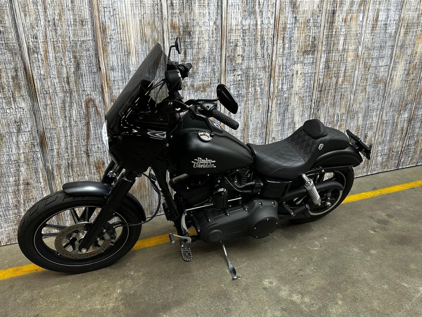 HARLEY-DAVIDSON STREET BOB LIMITED EDITION FXDBB (bj 2015), Motoren, Motoren | Harley-Davidson, 2 cilinders, 1690 cc, HARLEY-DAVIDSON