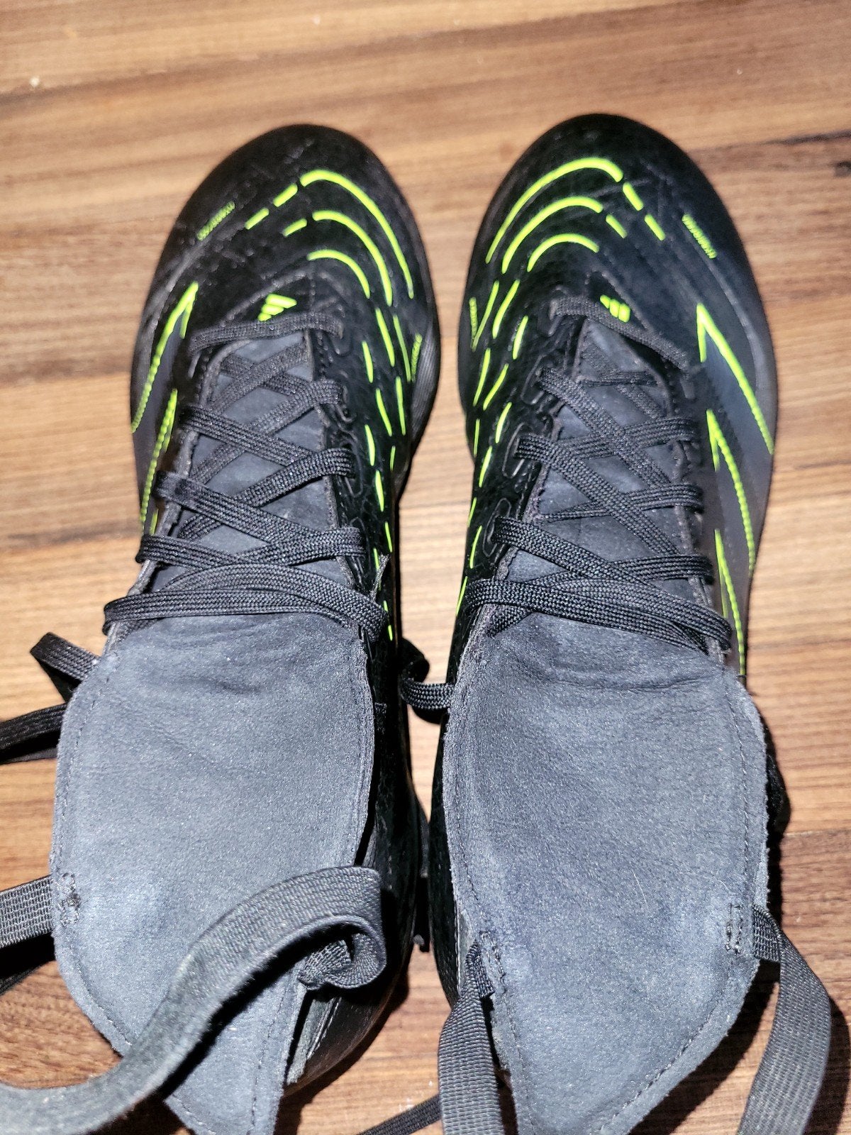 Adidas Predator voetbalschoenen maat 40- Zwart/Neon Geel, Maat XS of kleiner, Ophalen, Zo goed als nieuw, Schoenen