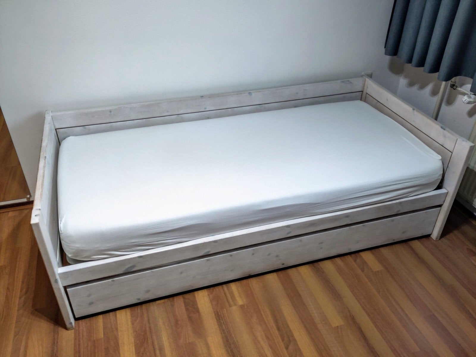 Lifetime whitewash grenen houten kajuitbed 90 x 200cm, Ophalen, 90 cm, Eenpersoons, Zo goed als nieuw