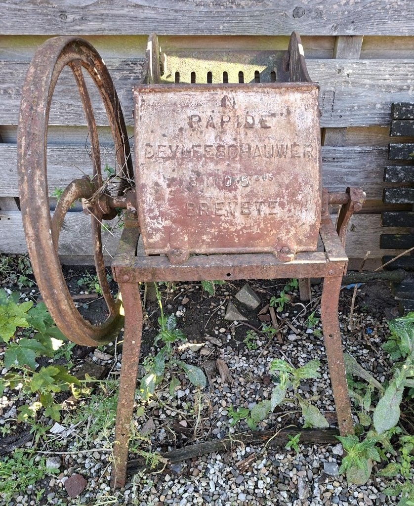 Antieke Bietenmachine - Rapide Devleeschauwer, Ophalen