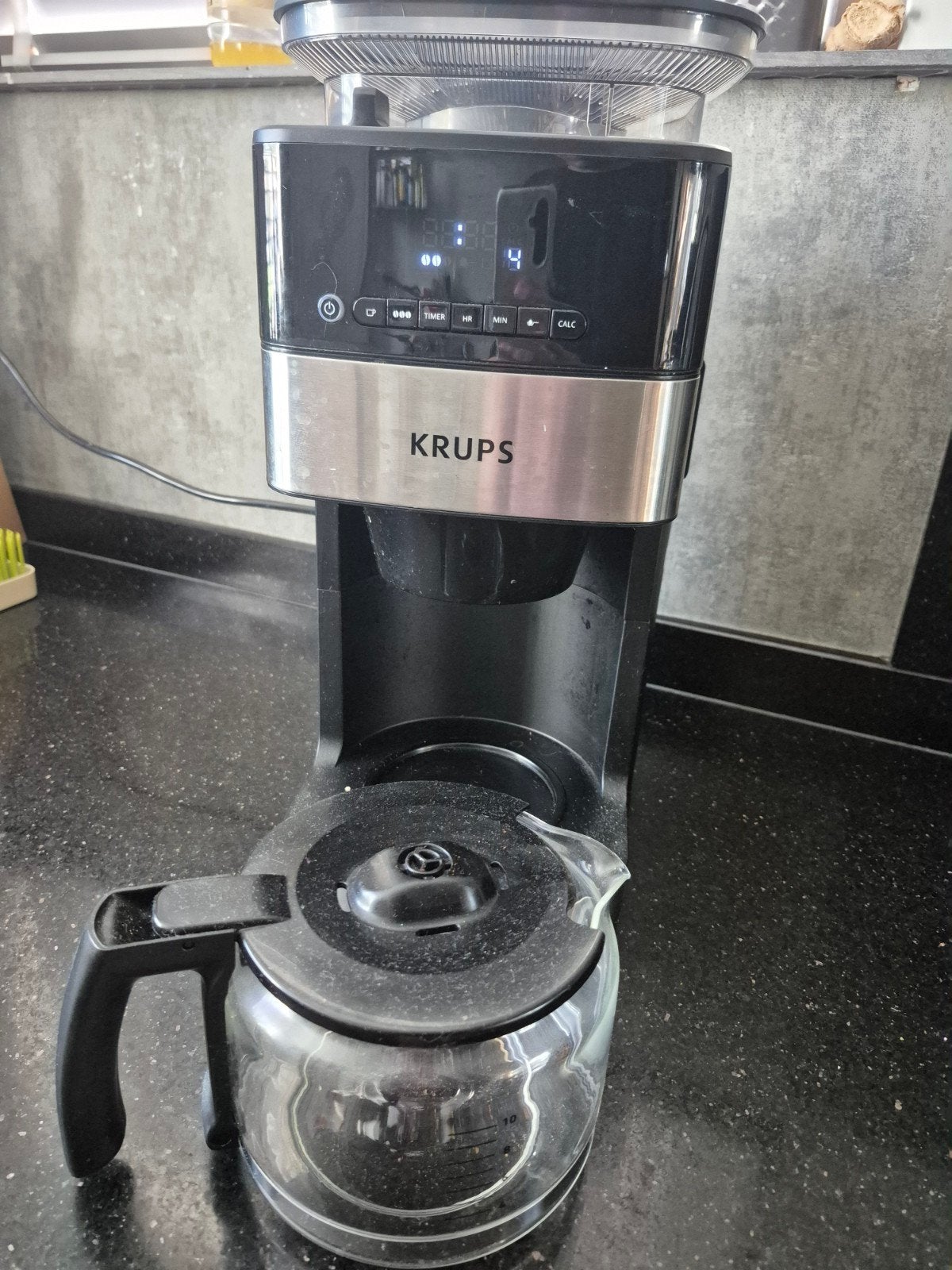 Krups KM83 Koffiezetapparaat.Filter & Bonen, Pot & Enkele Ko, Ophalen, 10 kopjes of meer, Koffiemachine, Zo goed als nieuw