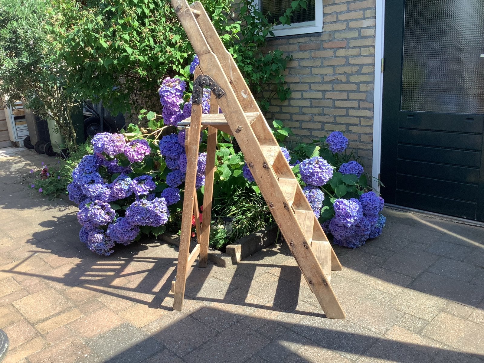 Oude houten schilderstrap - Decoratieve trap, Doe-het-zelf en Verbouw, Ladders en Trappen, Ophalen, Gebruikt, Trap, Minder dan 2 meter
