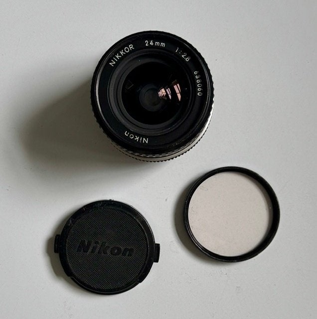 Nikon Nikkor 24 mm 1:2.8 objectief, Gebruikt, Nikon, Nikon F-mount, Groothoeklens