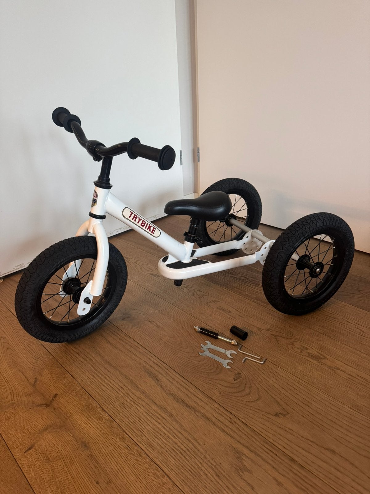 Trybike loopfiets 12 inch driewieler, Ophalen, Zo goed als nieuw, Loopfiets