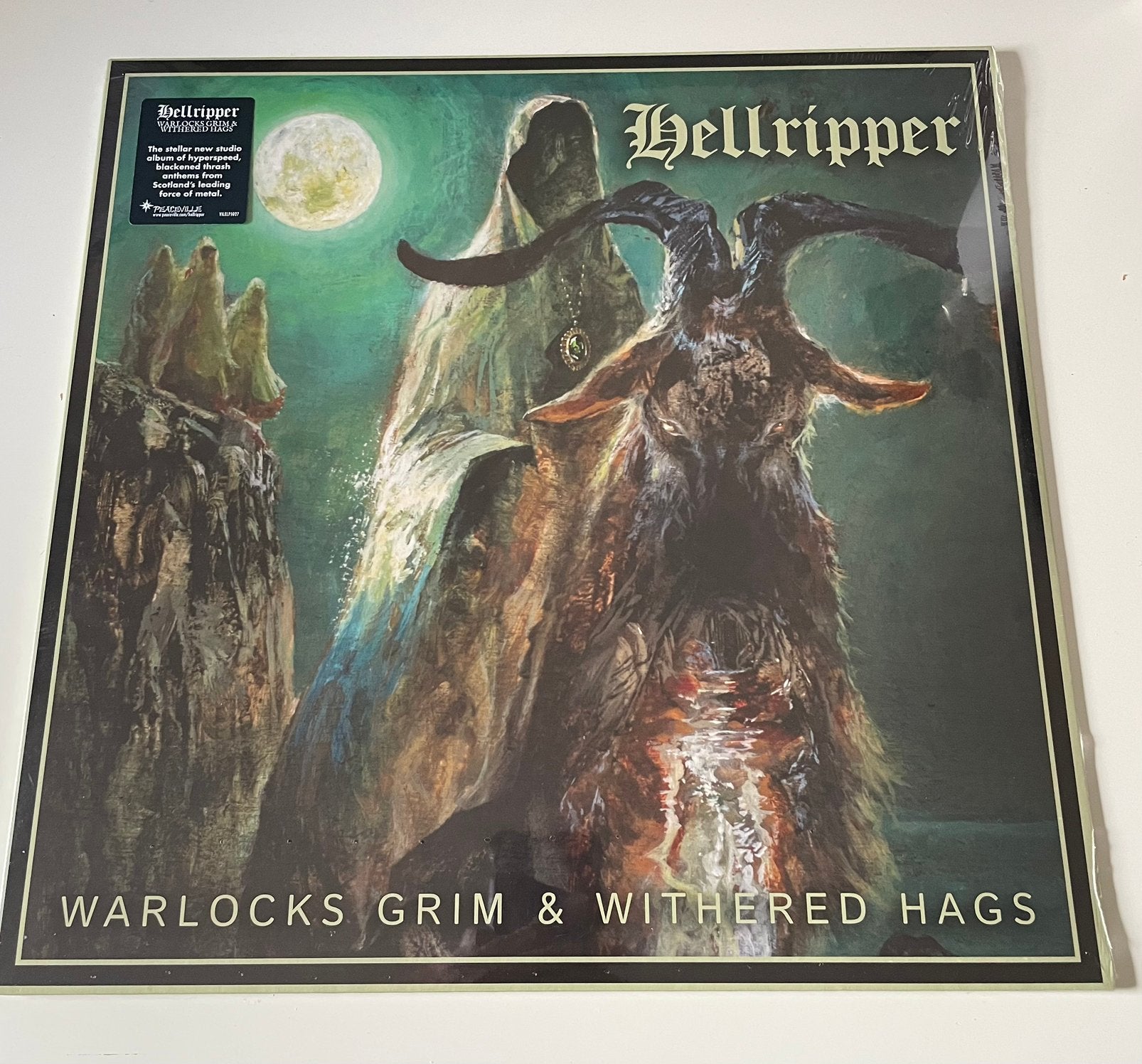 Hellripper - Warlocks Grim & withered hags LP, Ophalen of Verzenden, Nieuw in verpakking