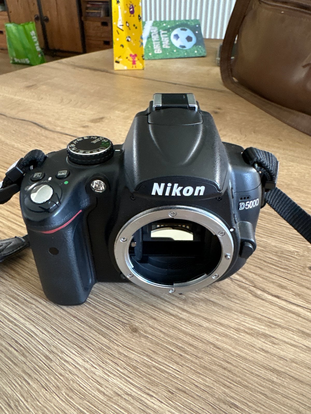 Nikon D5000 Spiegelreflexcamera - Werking Onbekend, Ophalen of Verzenden, Niet werkend, Spiegelreflex, Nikon