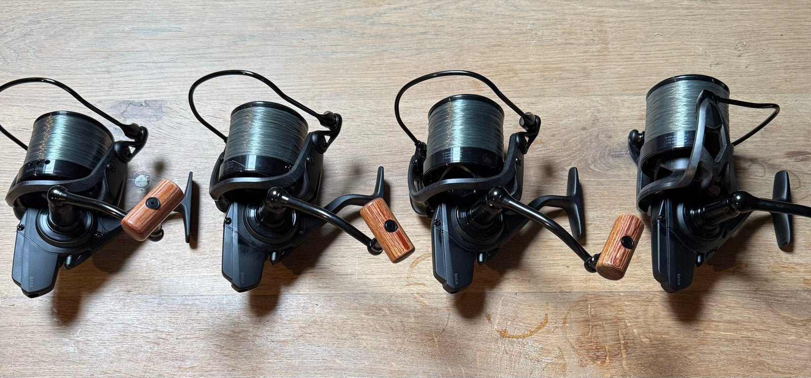 Daiwa Basia 45SLD QD Molens (4 stuks) met extra spoelen, Ophalen, Zo goed als nieuw, Molen
