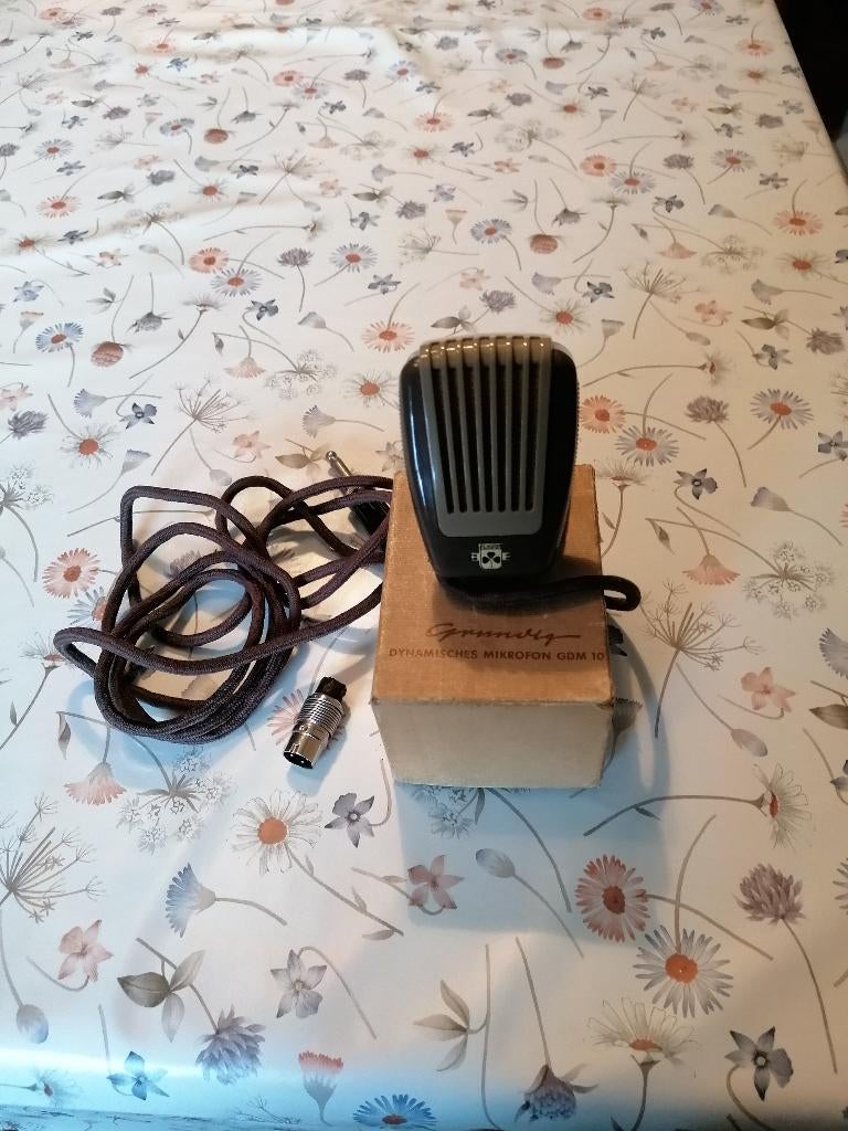 Grundig microfoons GDM10, GDM5, Muziek en Instrumenten, Microfoons, Ophalen of Verzenden, Gebruikt, Overige typen