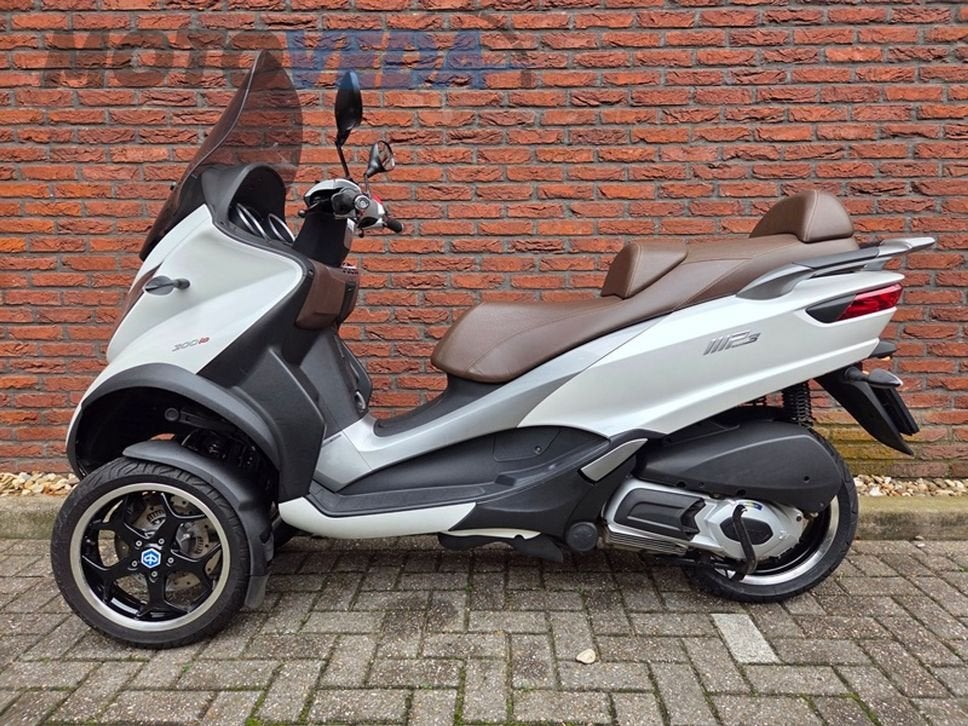 PIAGGIO MP3 300 ABS (bj 2014), Motoren, Scooter, Onbekend, Onbekend, 278 cc