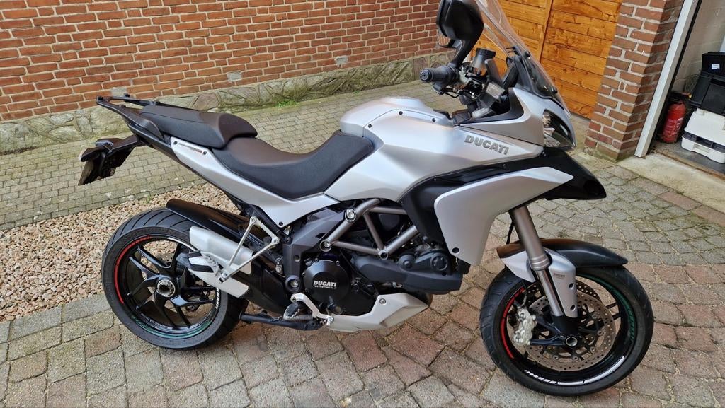 Multistrada 1200S 06-2013, Motoren, 2 cilinders, Traction Control, Particulier, Meer dan 35 kW
