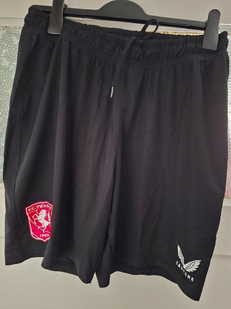 FC Twente Korte Broek Maat L ( Nieuw ), Verzamelen, Sportartikelen en Voetbal, Nieuw, Overige typen, F.C. Twente, Verzenden