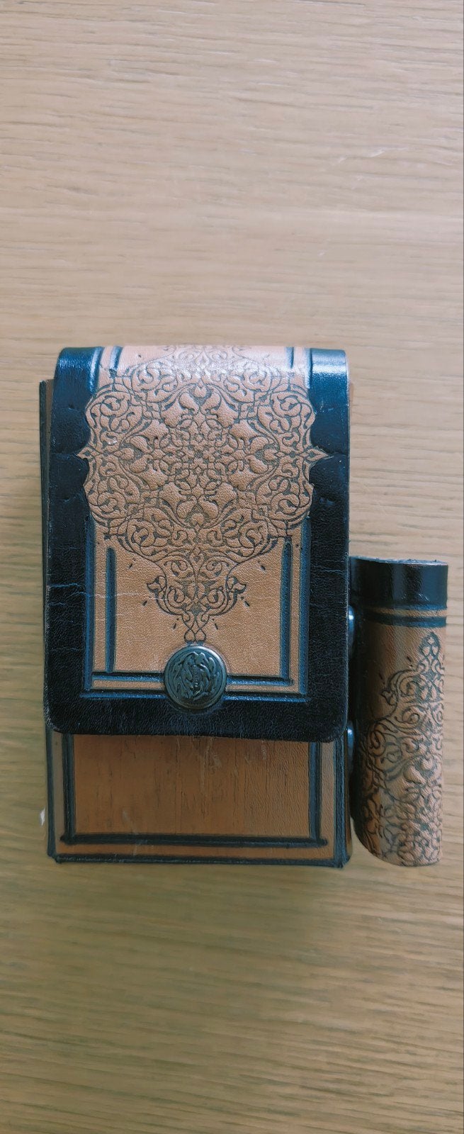 Vintage lederen sigarettenetui met aanstekerhouder, Ophalen of Verzenden, Gebruikt, Tabaksdoos of Verpakking