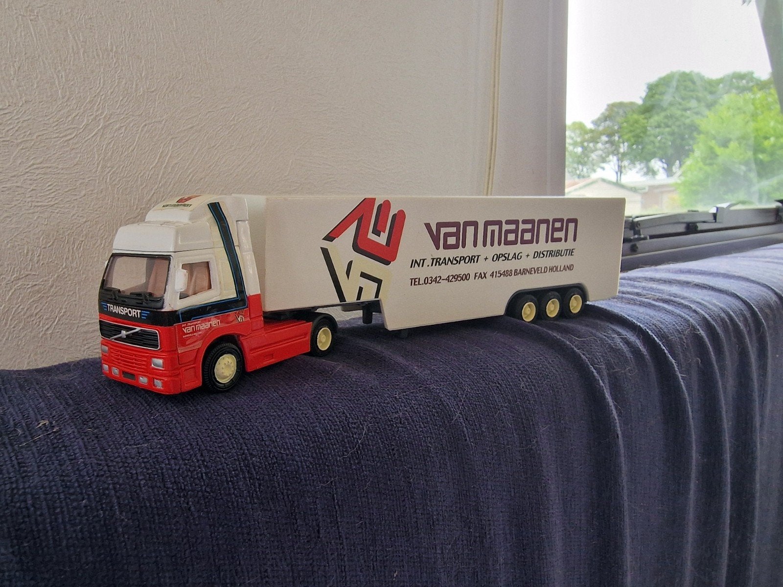 Modelvrachtwagen Van Maanen Transport, Ophalen of Verzenden, Gebruikt, Bus of Vrachtwagen, Overige merken