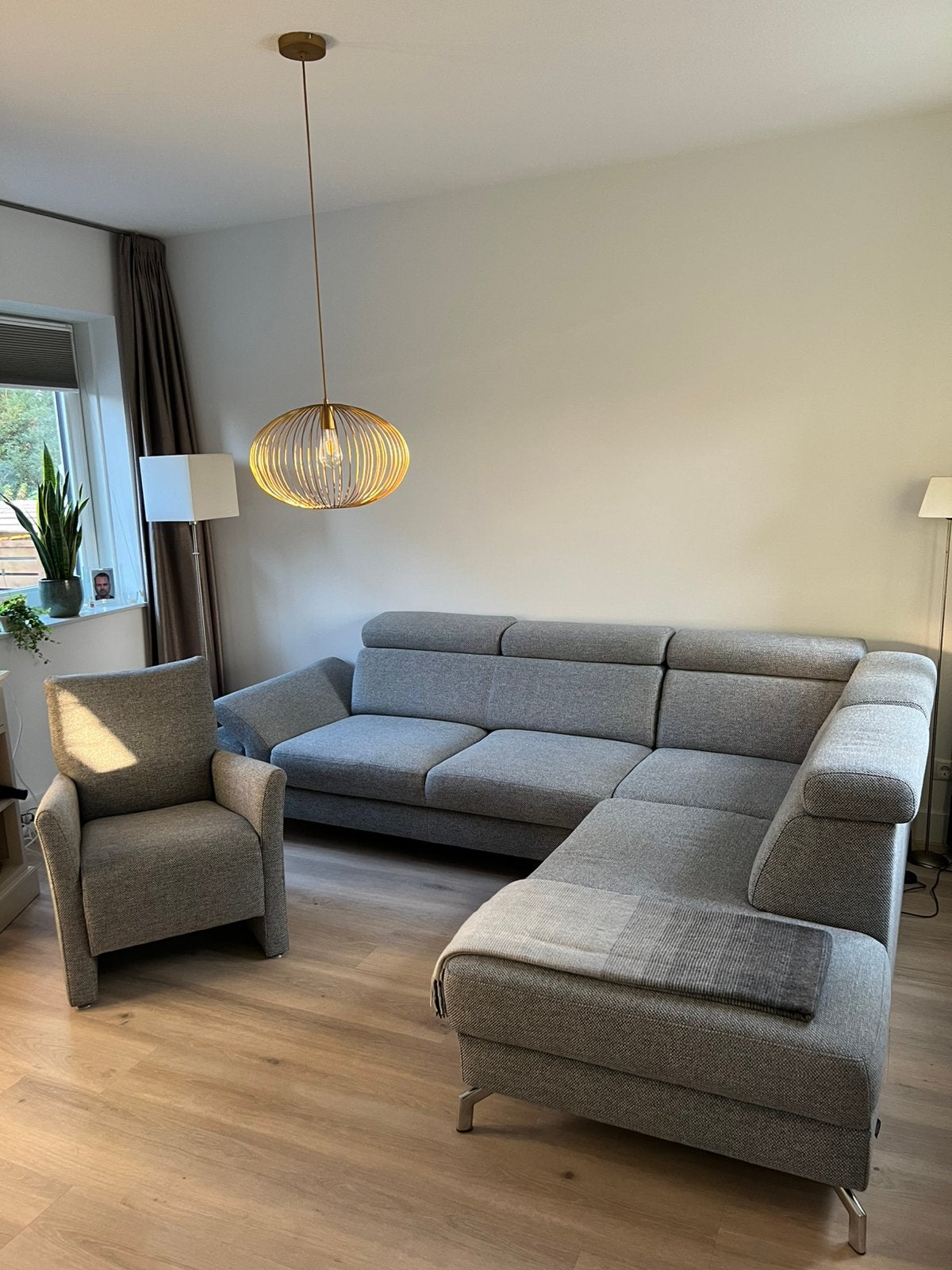 Hoekbank en fauteuil, Ophalen, Stof