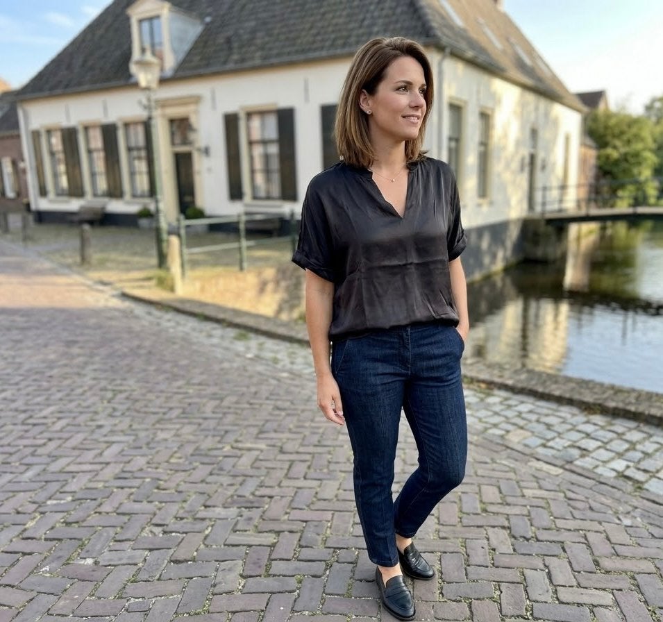 ZGAN YAYA blouse zwart met korte mouwen M 38, Kleding | Dames, Blouses en Tunieken, Ophalen of Verzenden, Zo goed als nieuw, Maat 38/40 (M)