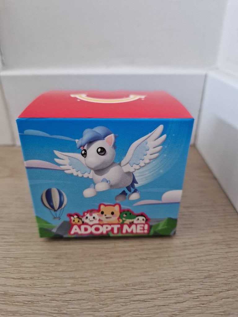 Happy Meal Adopt Me, Ophalen of Verzenden, Nieuw