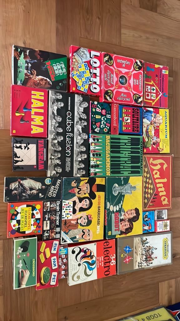 Vintage gezelschapsspellen en bordspellen, Hobby en Vrije tijd, Gezelschapsspellen | Bordspellen, Ophalen, Gebruikt
