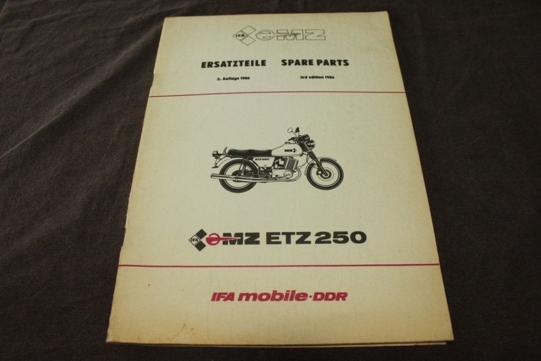 MZ ETZ250 1986 motorcycle parts list ersatzteil liste  IFA, Ophalen of Verzenden, Overige merken