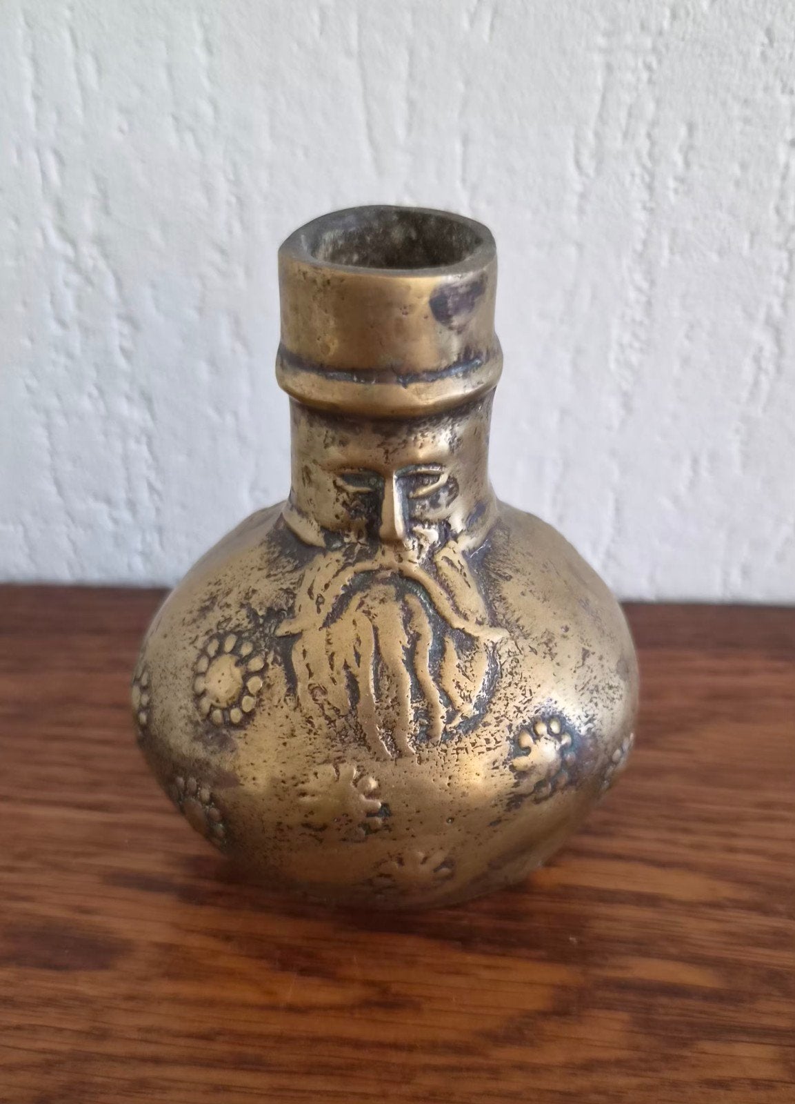 Antieke bellarmine bronzen baardmankruik, Ophalen of Verzenden