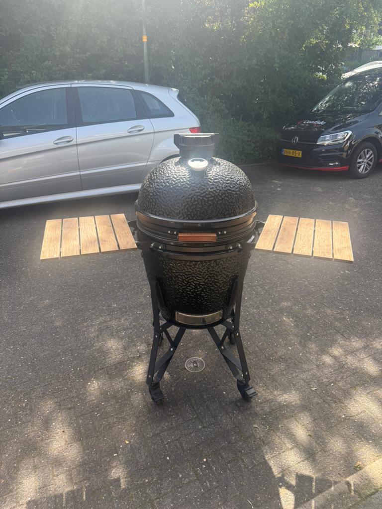 The Bastard L Complete., Ophalen, Zo goed als nieuw, Met accessoires