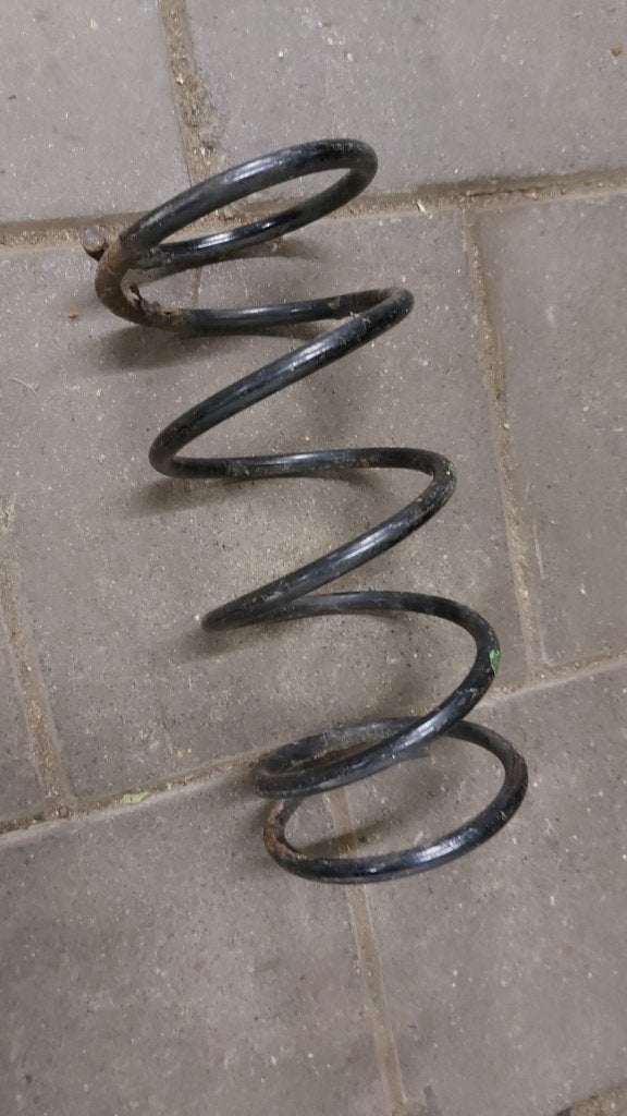 Achterste spiraal veer Nissan 100nx, Ophalen of Verzenden