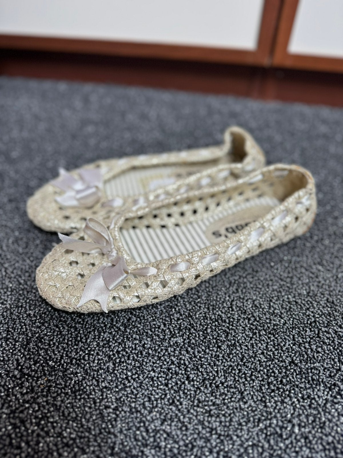 Gouden ballerina’s schoenen maat 36, Overige kleuren, Zo goed als nieuw, Ballerina's, Ophalen of Verzenden