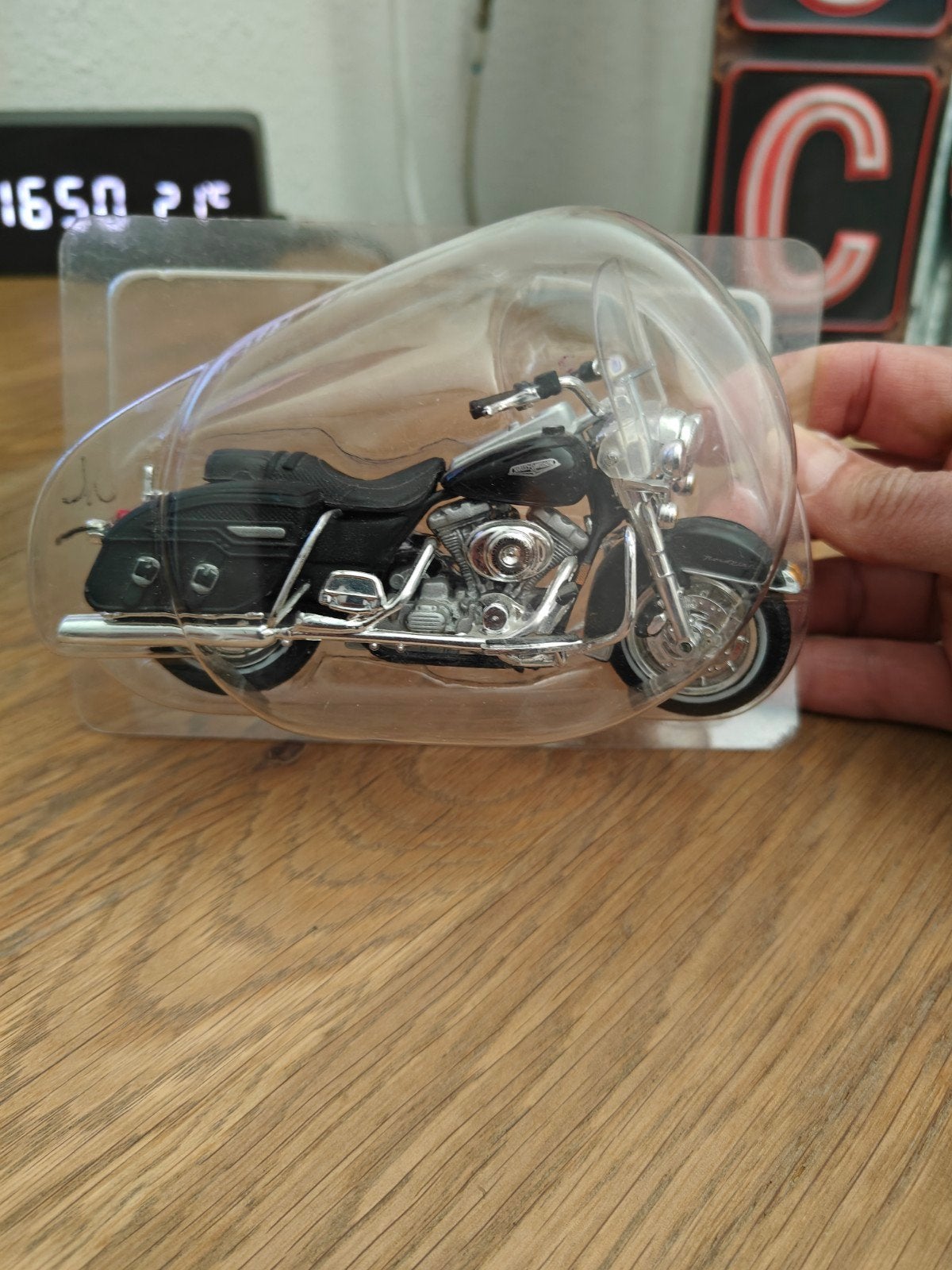 Road King nieuw in verpakking 1:18, Ophalen of Verzenden, Nieuw, Motor, Overige merken