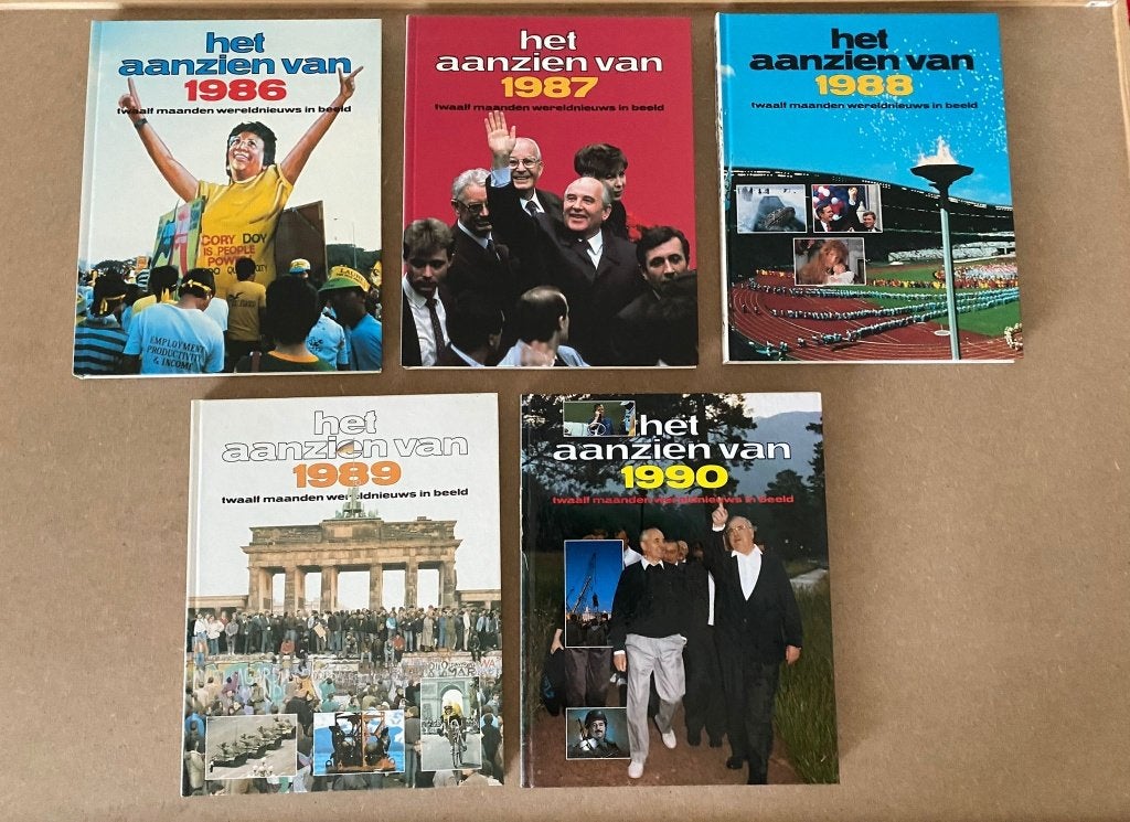 Het Aanzien van 1986-1990 - Complete set van 5 boeken, Boeken, Ophalen of Verzenden, 20e eeuw of later, Gelezen, Diverse auteurs