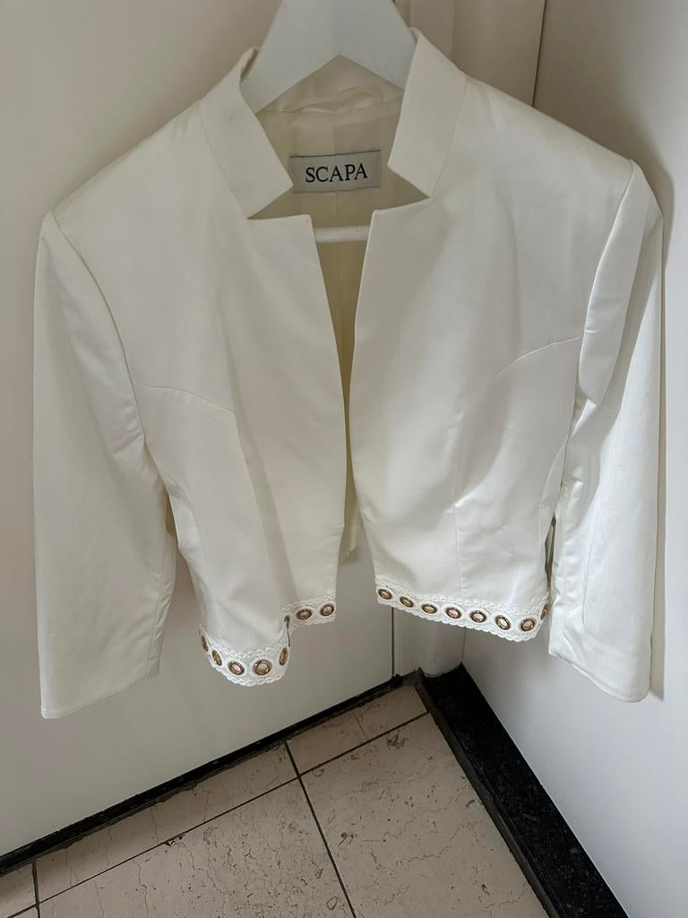 Scapa Bolero jasje nieuw met kaartje off-white Maat 44, Kleding | Dames, Jasjes, Kostuums en Pakken, Verzenden, Zo goed als nieuw