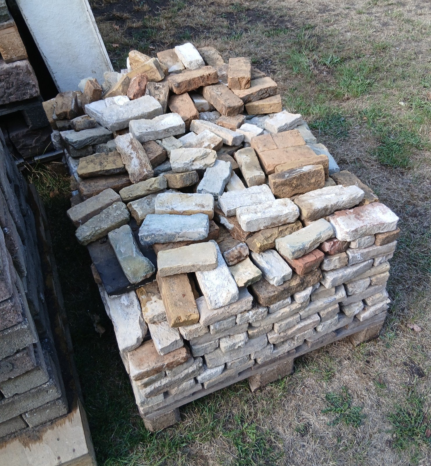 IJselsteentjes - Oude Bakstenen voor Authentieke Projecten, Doe-het-zelf en Verbouw, Metselstenen, Ophalen of Verzenden, Gebruikt